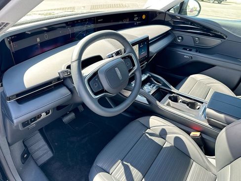 New 2026 Lincoln Nautilus Reserve w/ Jet Appearance Package AWD/4WD image 10