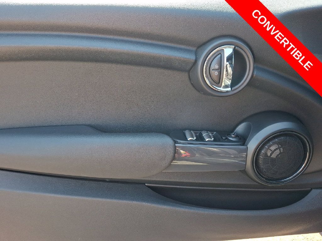 Used 2021 MINI Cooper Convertible FWD image 11