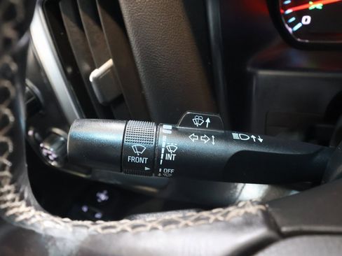 Used 2015 Chevrolet Silverado 2500 LT w/ LT Convenience Package image 16