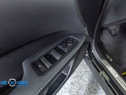 Used 2025 Lexus RX 350 Premium w/ Convenience Package AWD/4WD image 12