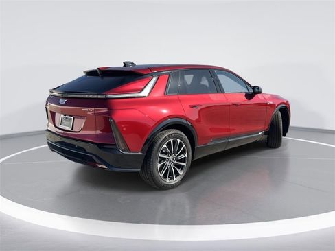 New 2025 Cadillac Lyriq Sport image 3