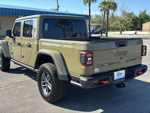 New 2026 Jeep Gladiator Mojave AWD/4WD image 4