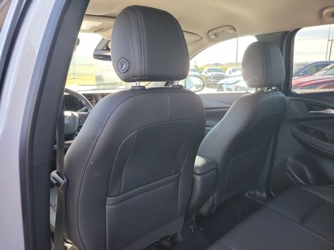 Used 2024 Buick Encore GX Sport Touring image 13