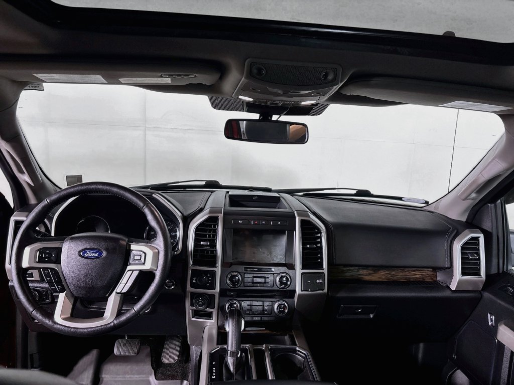 Used 2018 Ford F150 Lariat w/ Equipment Group 502A Luxury AWD/4WD image 12