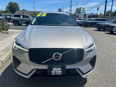 Used 2025 Volvo XC60 B5 Plus w/ Climate Package AWD/4WD image 7