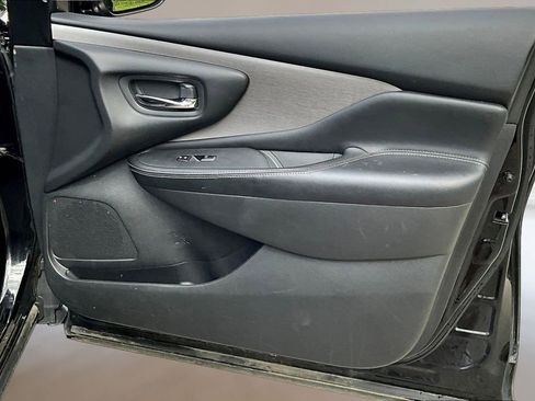 Used 2023 Nissan Murano S AWD/4WD image 25