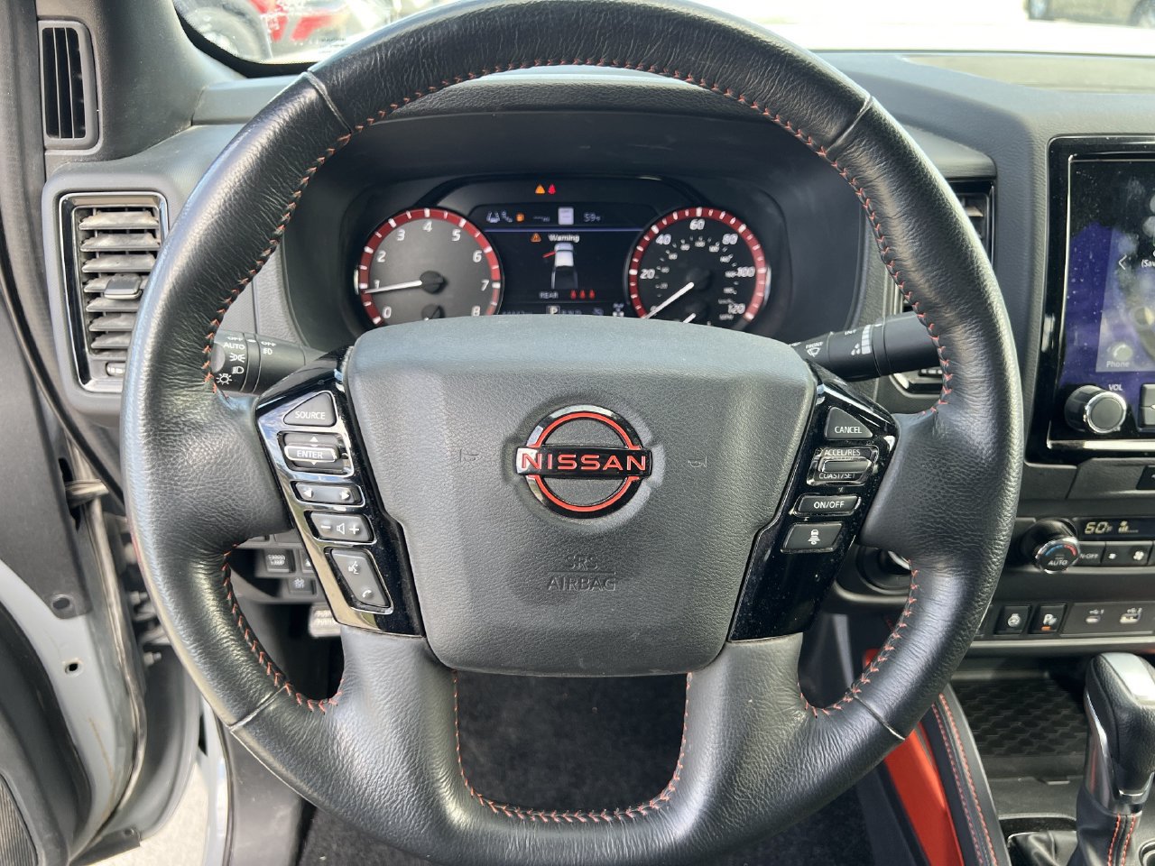 Used 2024 Nissan Frontier PRO-4X w/ Pro Convenience Package AWD/4WD image 7