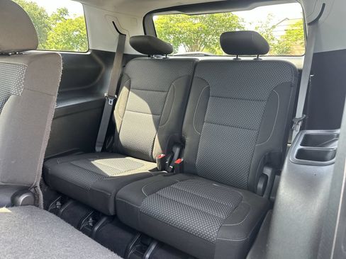 Used 2020 GMC Acadia SLE FWD image 32