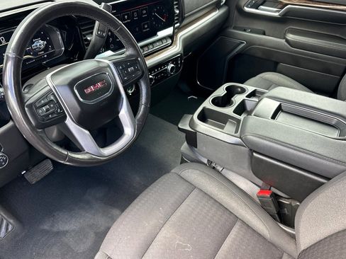 Used 2022 GMC Sierra 1500 Elevation image 9