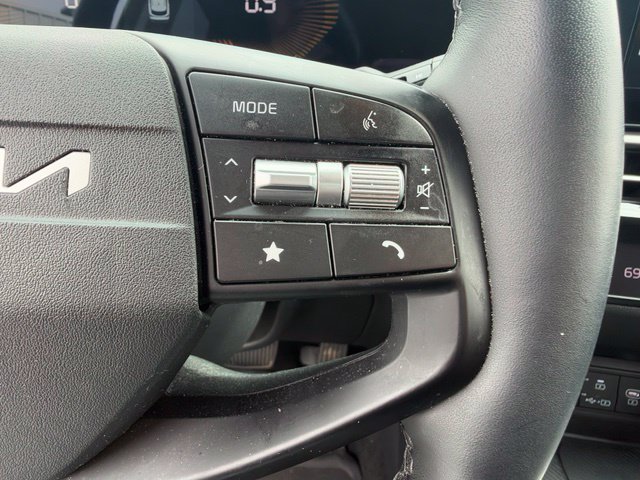 Used 2026 Kia Sportage EX FWD image 15