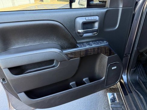 Used 2016 GMC Sierra 2500 Denali image 13