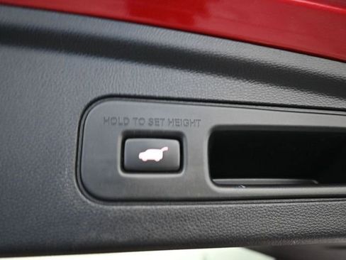 Used 2022 Acura MDX SH-AWD w/ Technology Package image 9