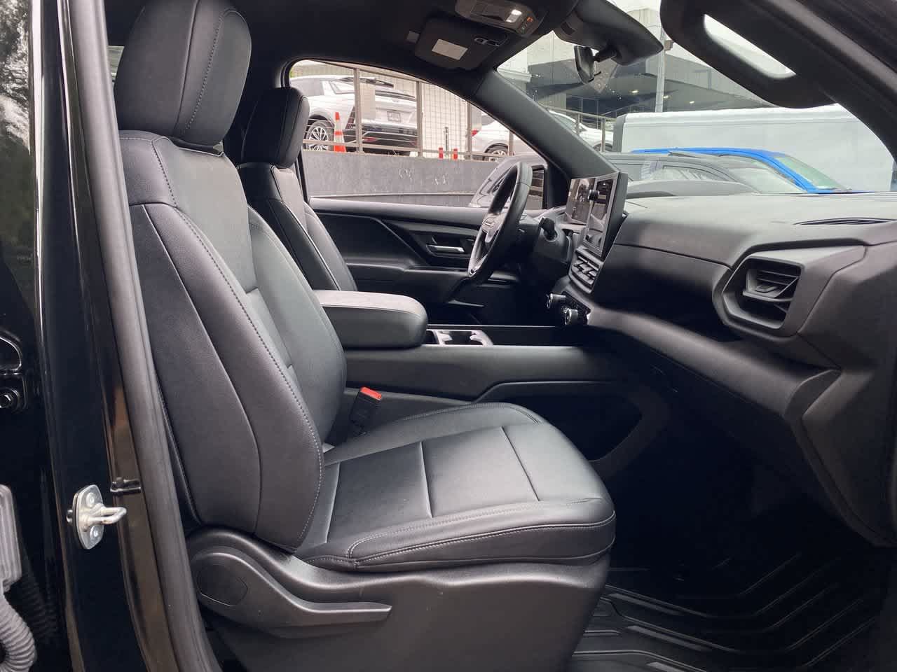 Used 2024 Chevrolet Silverado EV W/T AWD/4WD image 18