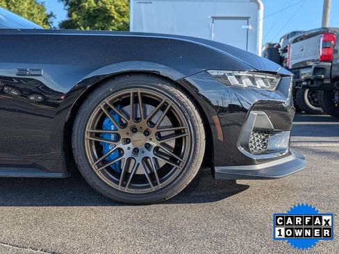 Used 2024 Ford Mustang GT Premium RWD image 3