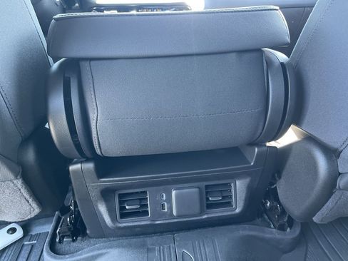 Used 2025 GMC Sierra 1500 Elevation AWD/4WD image 21