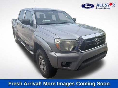 Used 2015 Toyota Tacoma PreRunner w/ SR5 Package image 1