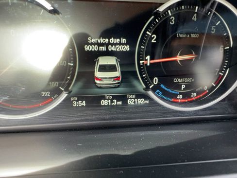 Used 2014 BMW 750i image 10