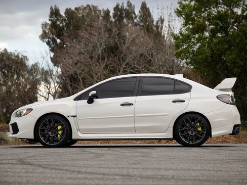 Used 2018 Subaru WRX STI Limited image 23