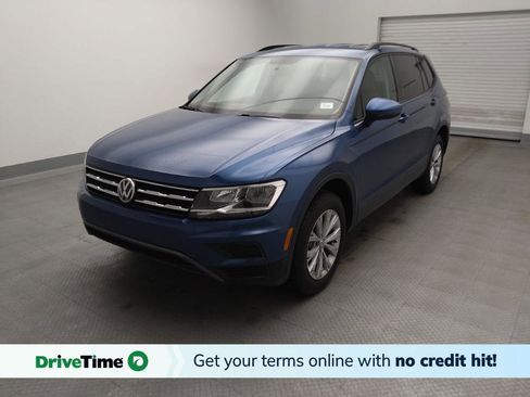 Used 2020 Volkswagen Tiguan S image 1