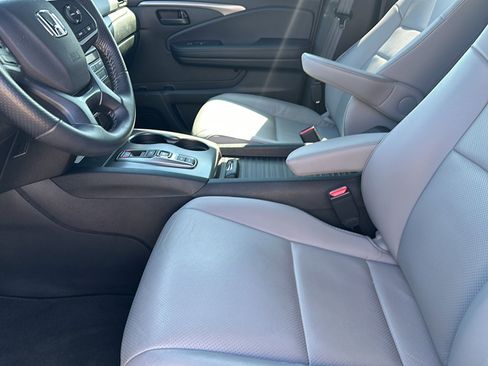 Used 2023 Honda Passport EX-L image 13