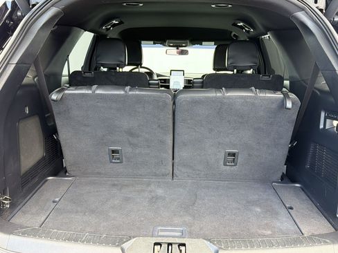 Used 2022 Ford Explorer ST w/ Equipment Group 401A RWD image 25