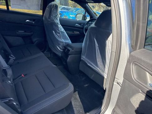 New 2025 Honda Prologue EX image 13