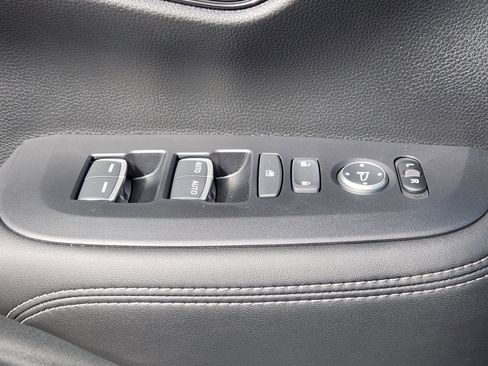 New 2026 Honda HR-V EX-L image 28