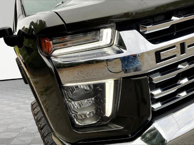 Used 2022 Chevrolet Silverado 2500 LTZ w/ LTZ Plus Package AWD/4WD image 33