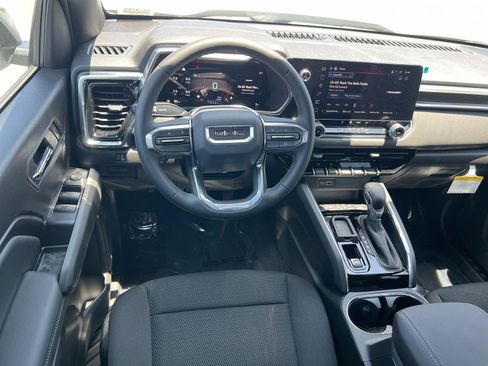 New 2026 GMC Canyon Elevation w/ LPO, Black Badging Package RWD image 11