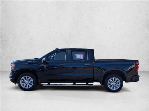 Used 2024 Chevrolet Silverado 1500 Custom image 8