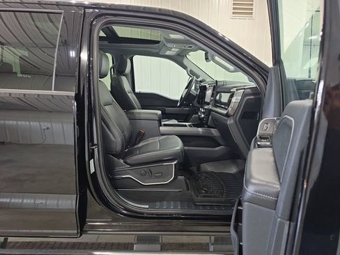 Used 2024 Ford F350 Lariat w/ Snow Plow Prep Package AWD/4WD image 32