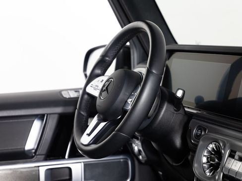 Used 2023 Mercedes-Benz G 550 image 26