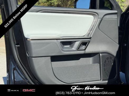 Used 2024 Rivian R1S Adventure image 20