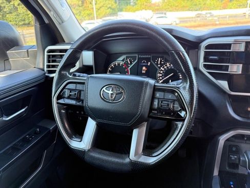Used 2022 Toyota Tundra SR5 image 14