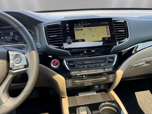 Used 2022 Honda Pilot Elite image 11