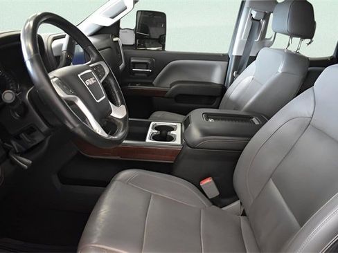 Used 2018 GMC Sierra 1500 SLT image 24