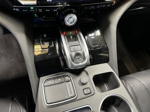 Certified 2024 Acura MDX FWD w/ Technology Package image 29