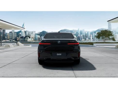 New 2025 BMW i7 eDrive50 w/ M Sport Package RWD image 5