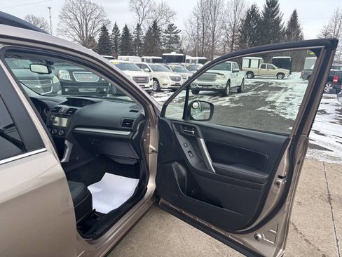 Used 2014 Subaru Forester 2.5i Limited AWD/4WD image 19