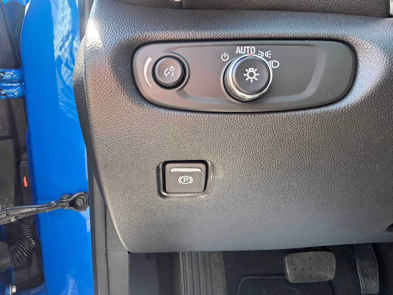 Used 2024 Chevrolet Blazer LT w/ Convenience Package FWD image 19