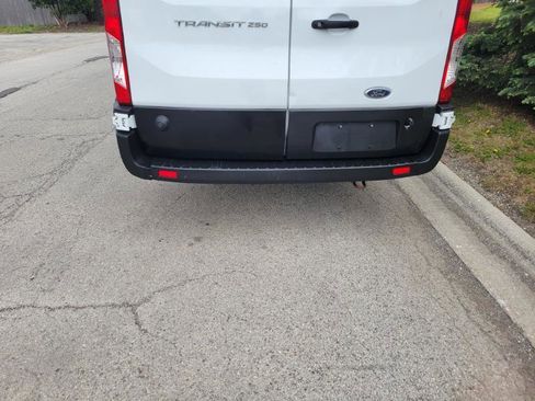 Used 2020 Ford Transit 250 148 High Roof Extended w/ Load Area Protection Package RWD image 10