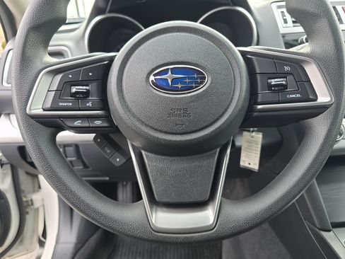 Used 2018 Subaru Outback 2.5i image 32