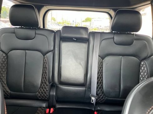Used 2023 Jeep Grand Cherokee Summit AWD/4WD image 21