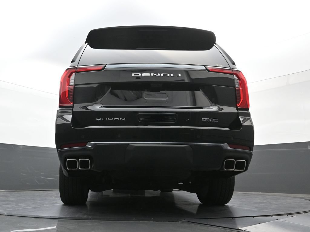 Used 2025 GMC Yukon XL Denali Ultimate w/ LPO, Floor Liner Package AWD/4WD image 28