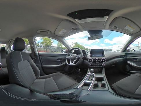 Used 2025 Nissan Sentra SV FWD image 37