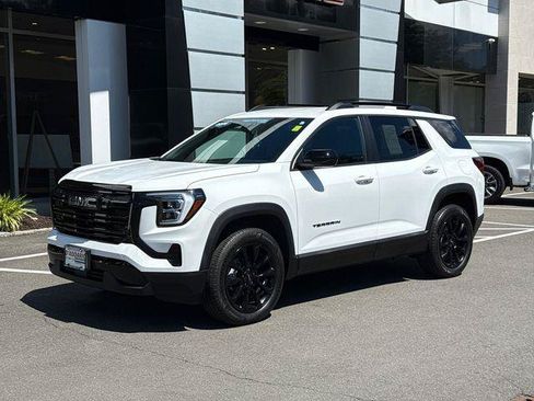 Certified 2026 GMC Terrain Elevation w/ Elevation Premium Package AWD/4WD image 1
