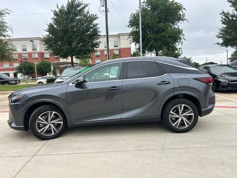 Used 2025 Lexus RX 350 FWD w/ Technology Package image 6