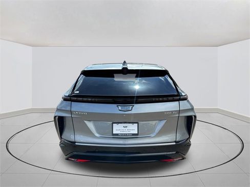 New 2025 Cadillac Lyriq Luxury image 12