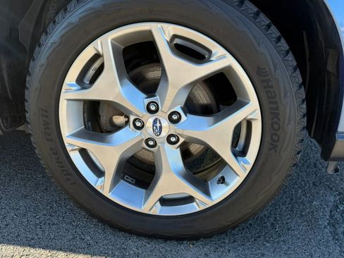 Used 2018 Subaru Forester 2.5i Touring w/ Popular Package #2 AWD/4WD image 11