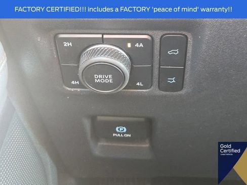 Used 2025 Ford Expedition Active AWD/4WD image 35